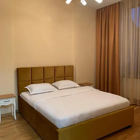 Avangard Qn Romana 26 Apart * Lviv