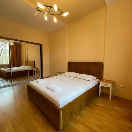 Avangard Qn Romana 26 *