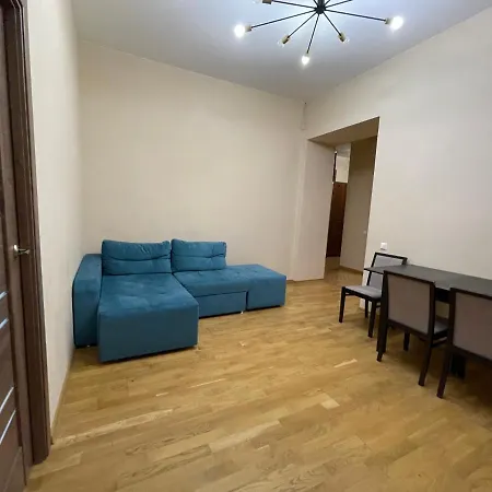 Avangard Qn Romana 26 * Leopoli