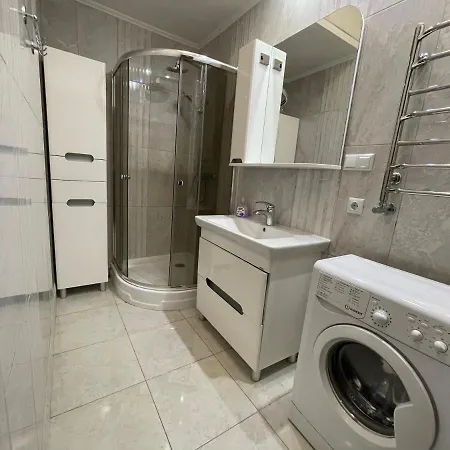 Appartamento Avangard Qn Romana 26 Leopoli