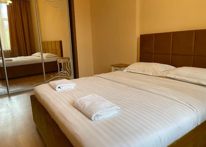 Avangard Qn Romana 26 Apartamento Leópolis