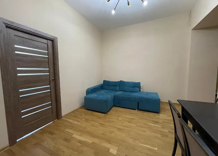 Avangard Qn Romana 26 *